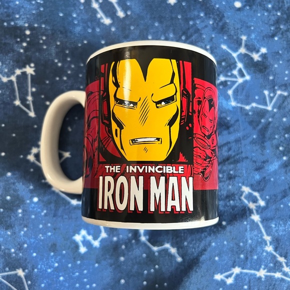 Marvel Iron Man Mug - Picture 2 of 4